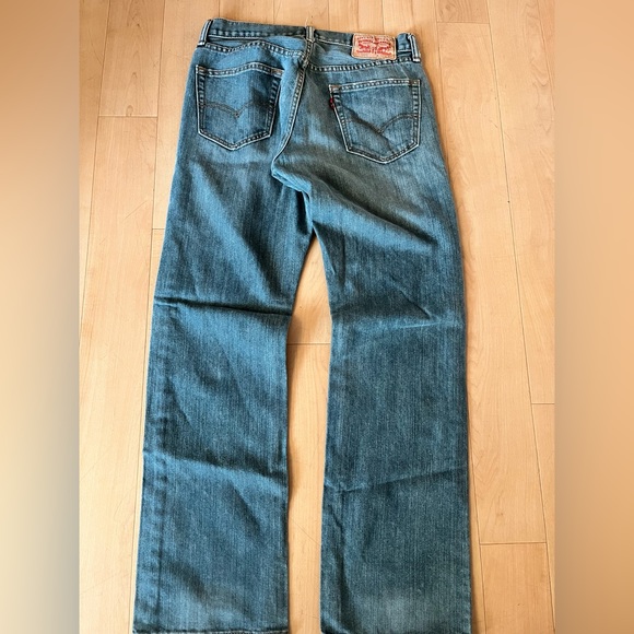 559 Levi’s 30x32 - Picture 2 of 9